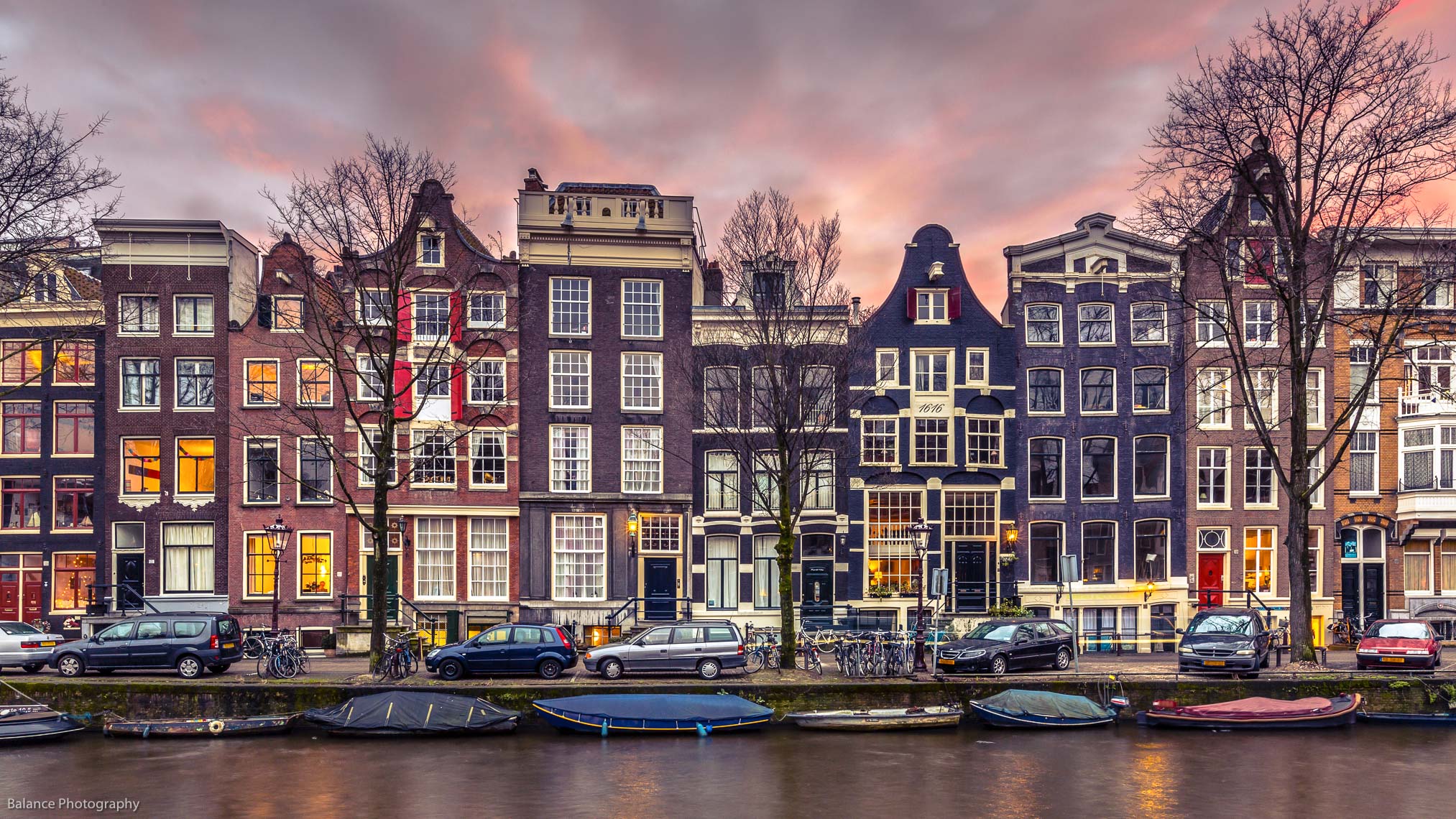 Amsterdam_Canal_Houses